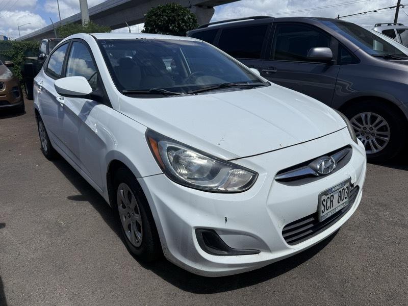 Hyundai Accent GLS 4-Door 2013