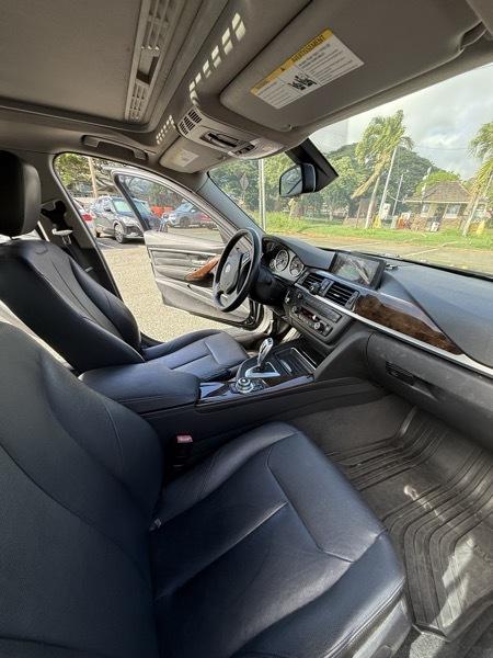 BMW 3-Series 328i xDrive Sedan 2013