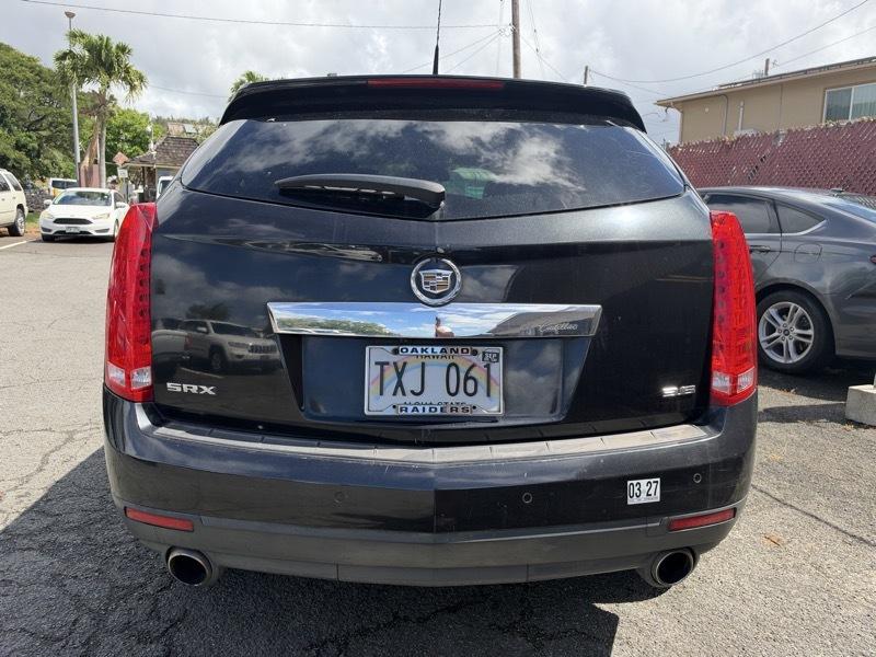 Cadillac SRX Luxury 2012