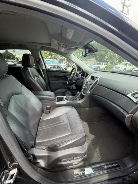 Cadillac SRX Luxury 2012