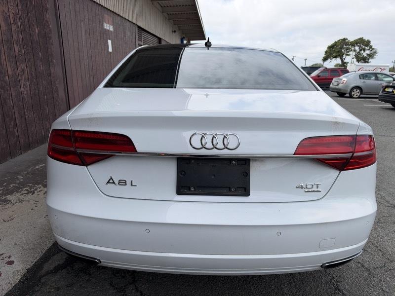 Audi A8 L 4.0T quattro 2017