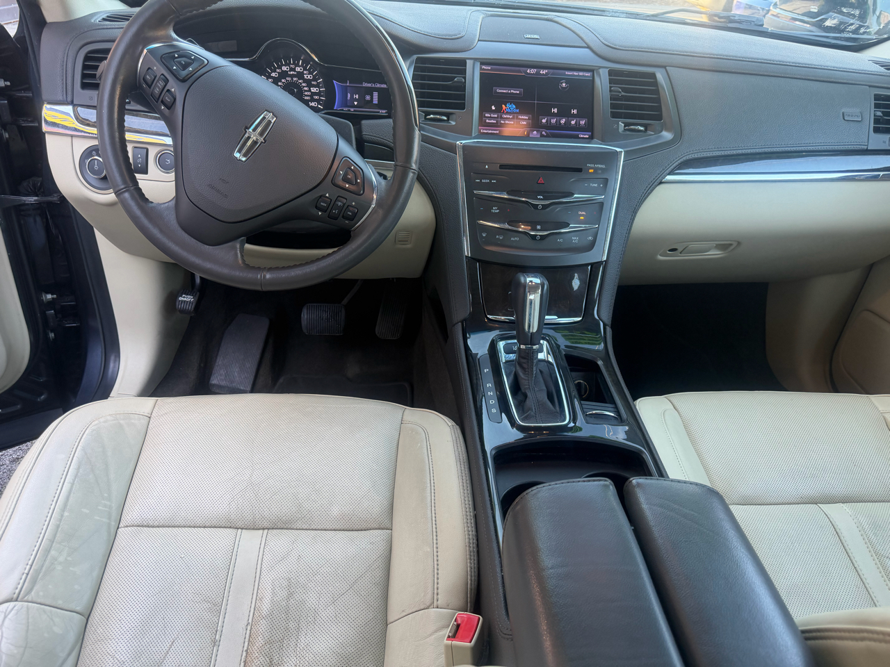 Lincoln MKS EcoBoost AWD 2013