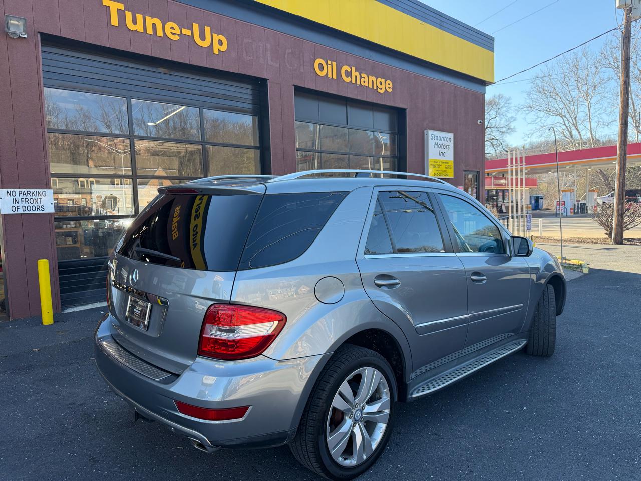 Mercedes-Benz M-Class ML350 2010