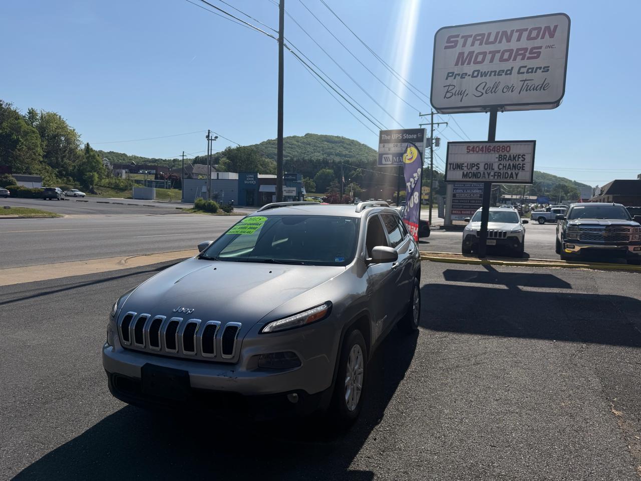 Jeep Cherokee Latitude 4WD 2015
