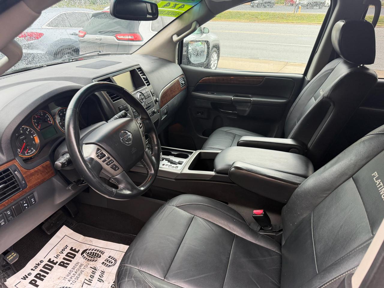 Nissan Armada Platinum 4WD 2013