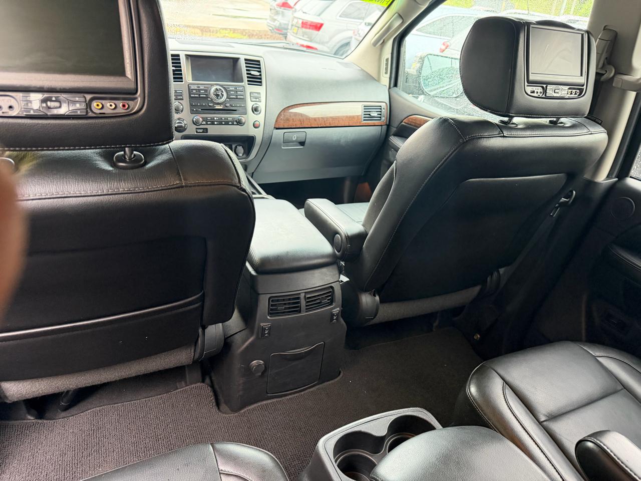 Nissan Armada Platinum 4WD 2013