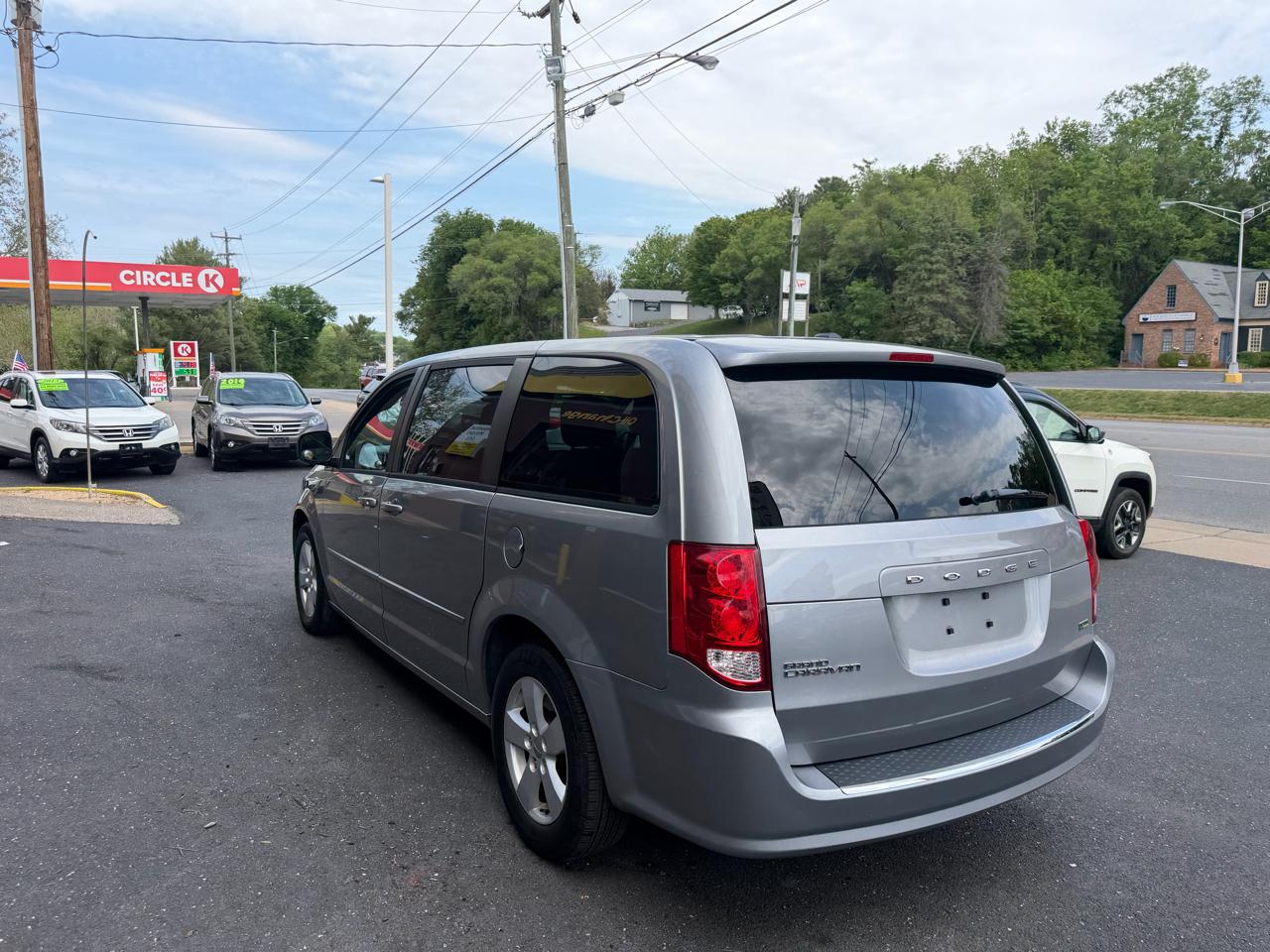 Dodge Grand Caravan SE 2013