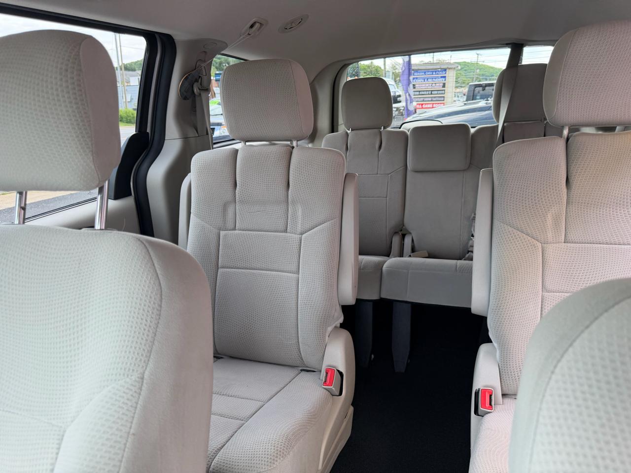 Dodge Grand Caravan SE 2013