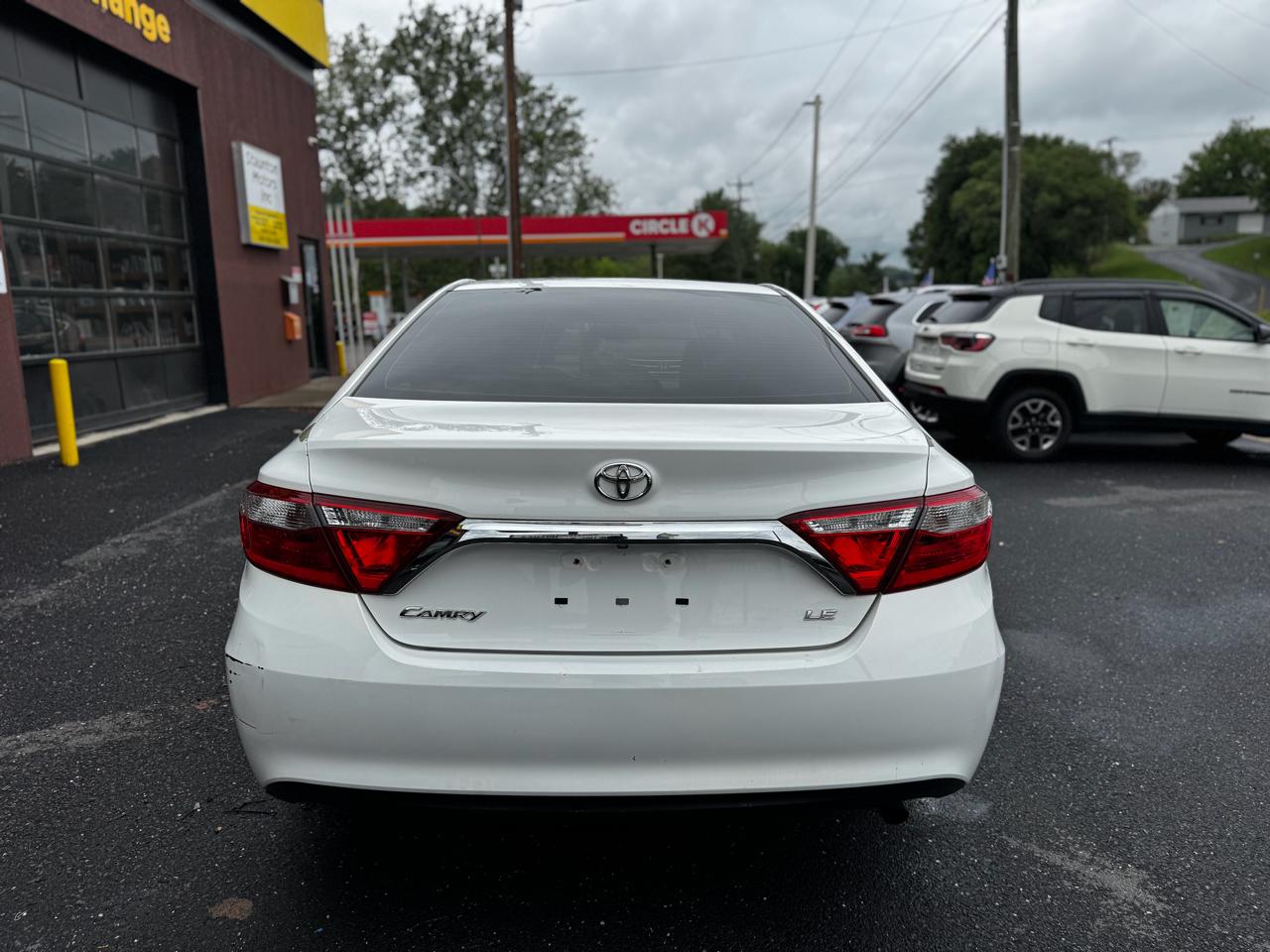 Toyota Camry SE 2015