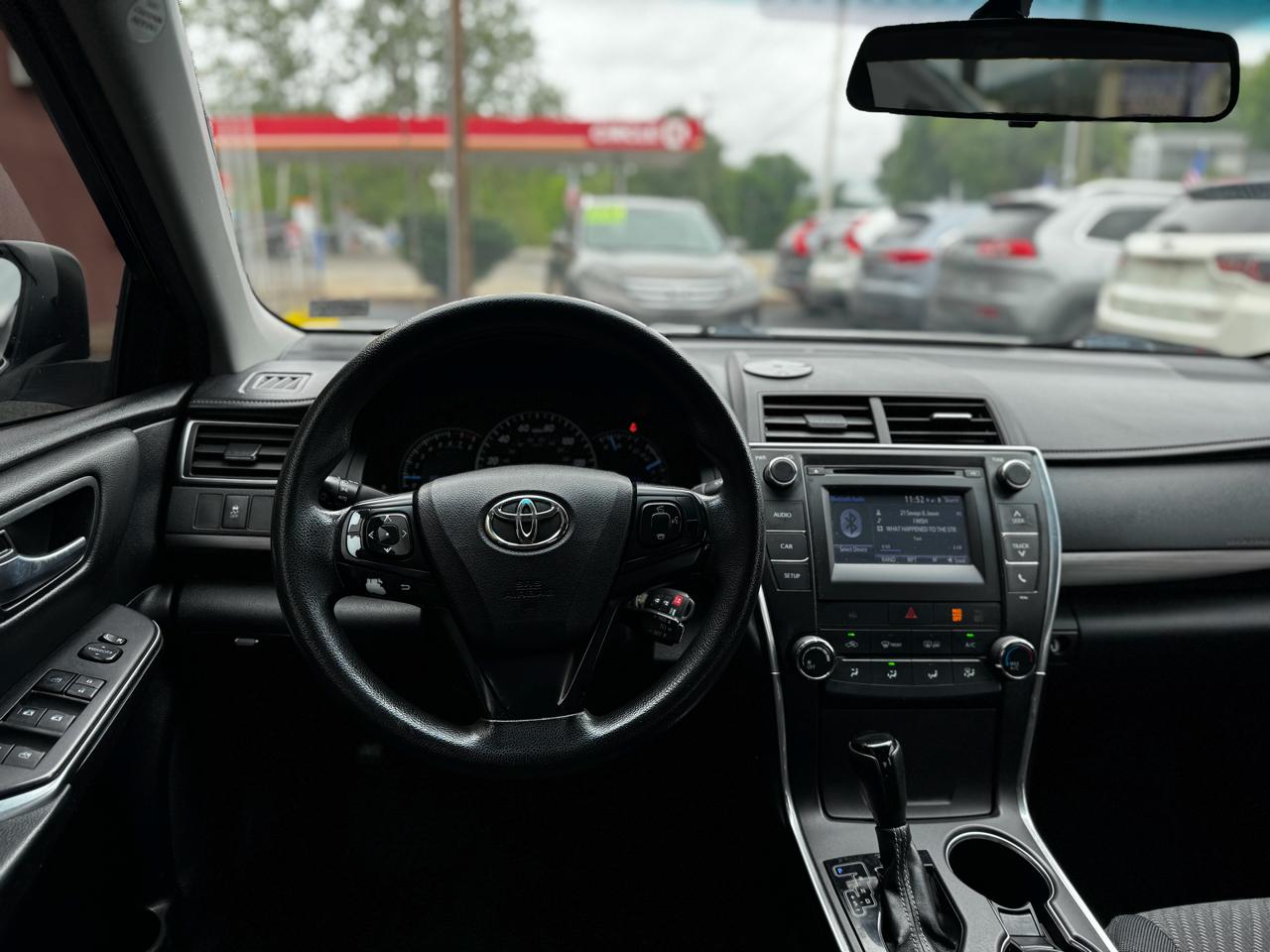 Toyota Camry SE 2015