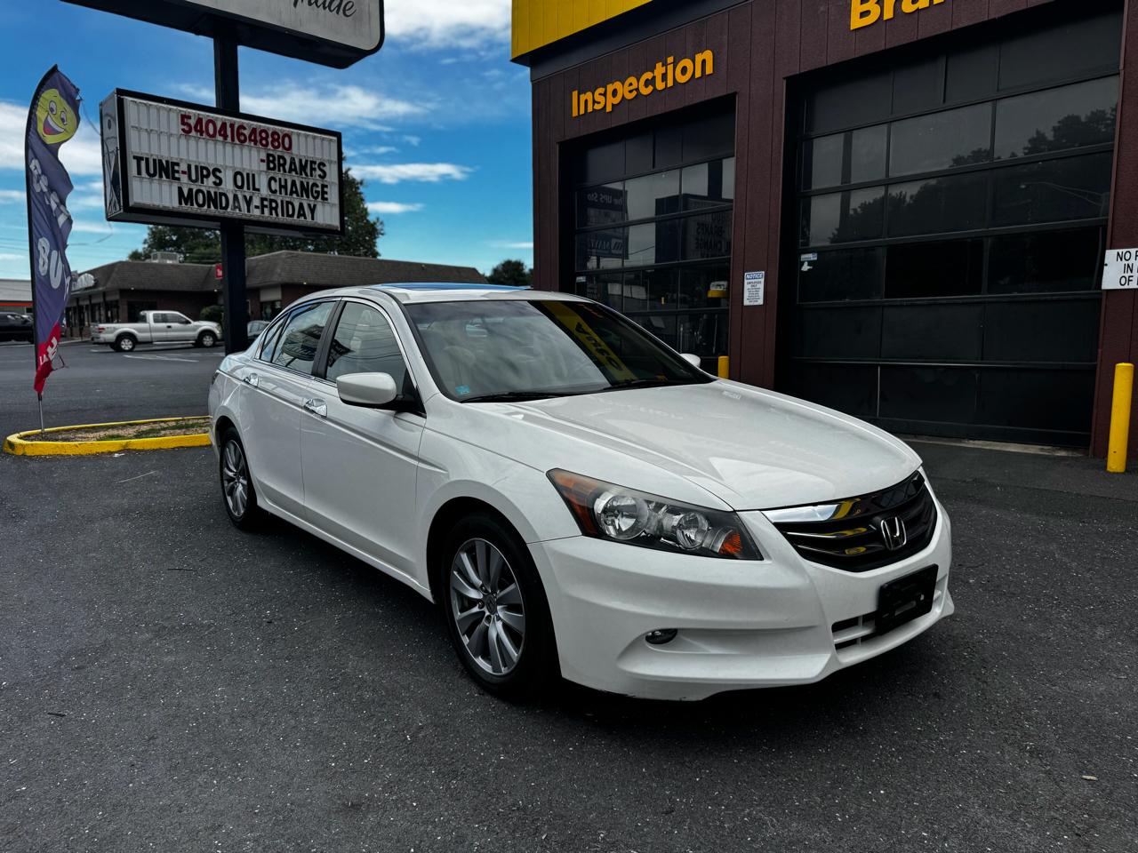 Honda Accord EX-L V6 Sedan AT 2012