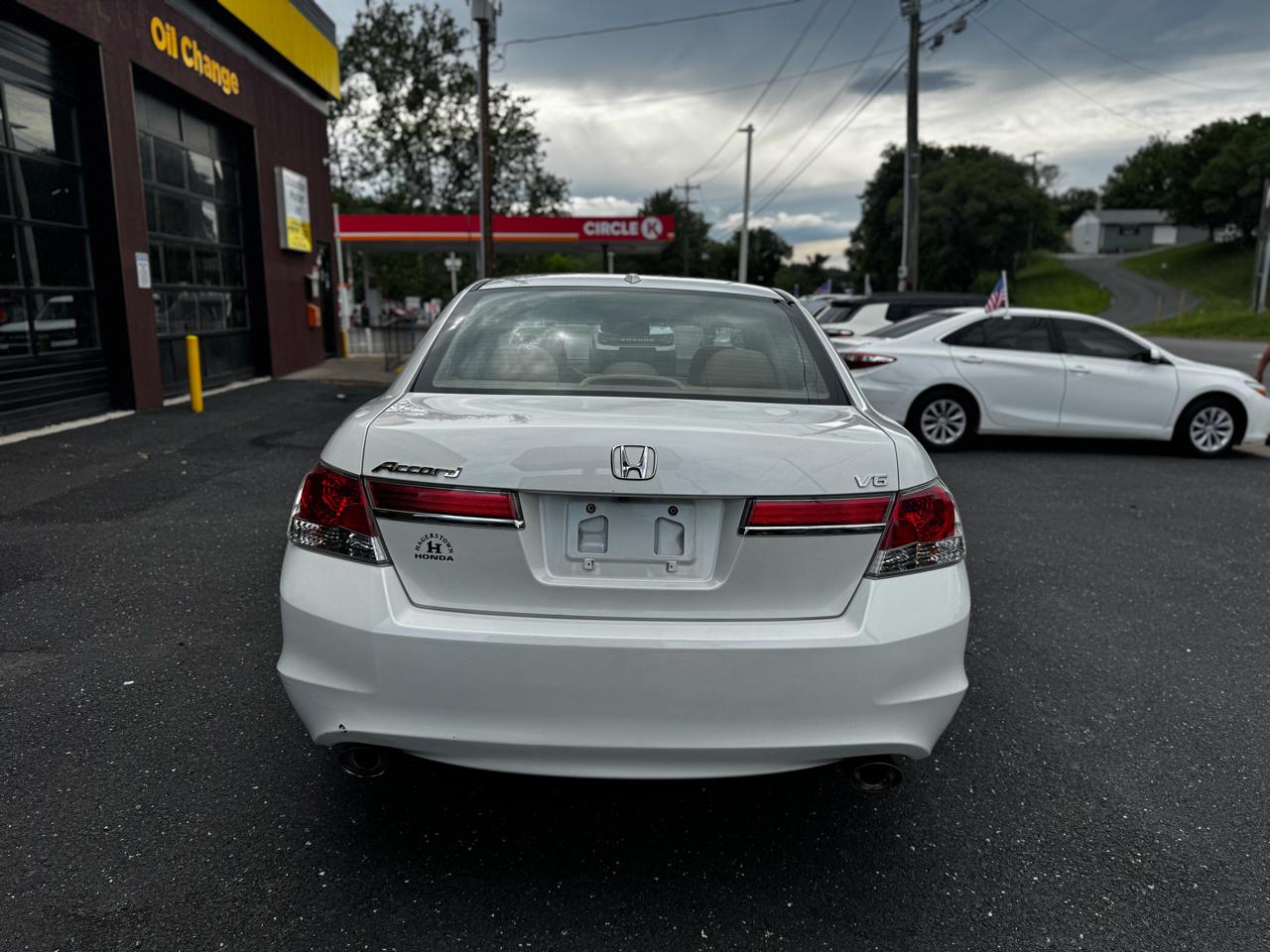 Honda Accord EX-L V6 Sedan AT 2012