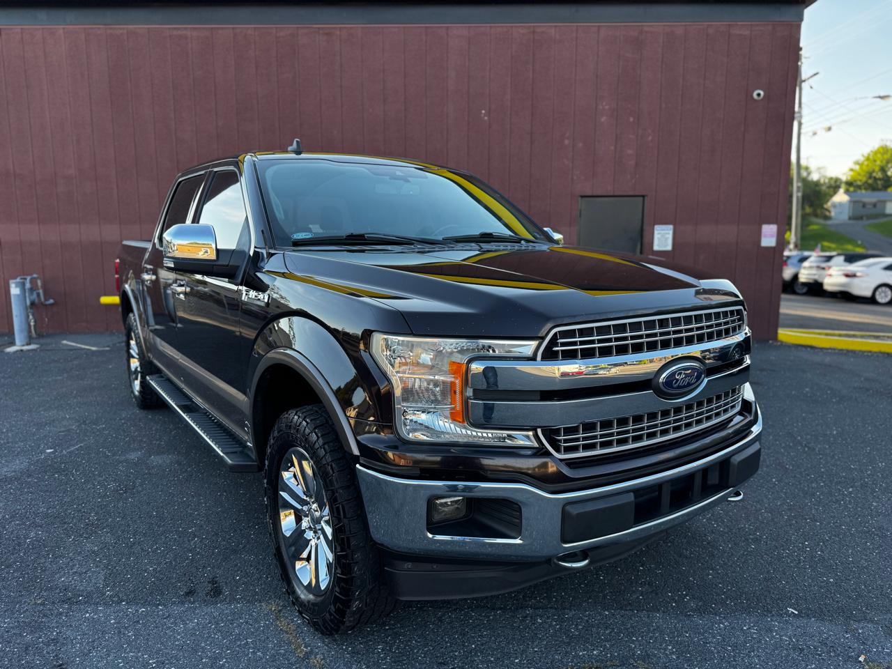 Ford F-150 4WD SuperCab 145" Lariat 2019