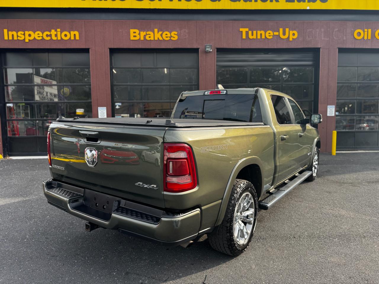 RAM 1500 Laramie Crew Cab LWB 4WD 2021