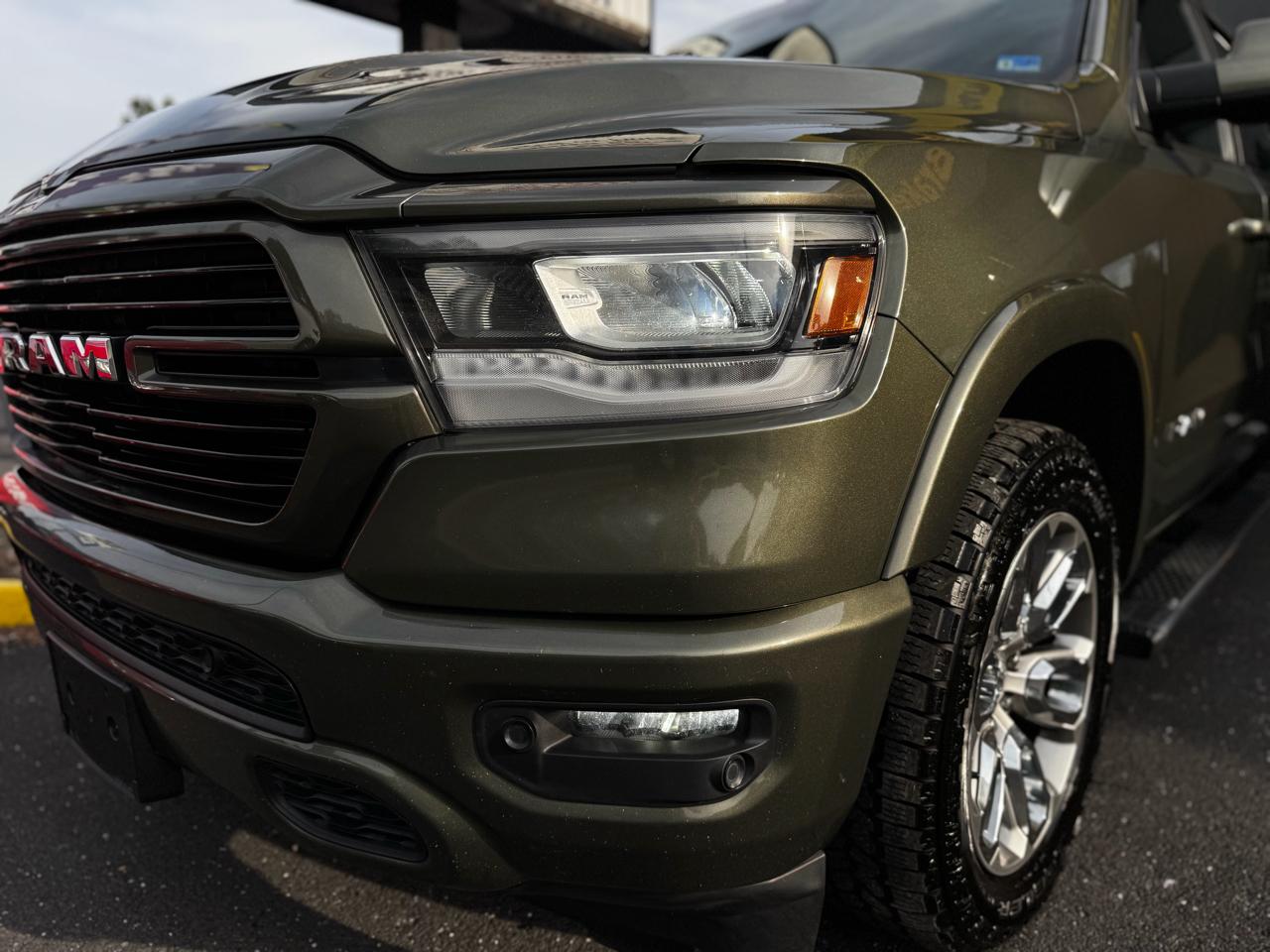 RAM 1500 Laramie Crew Cab LWB 4WD 2021