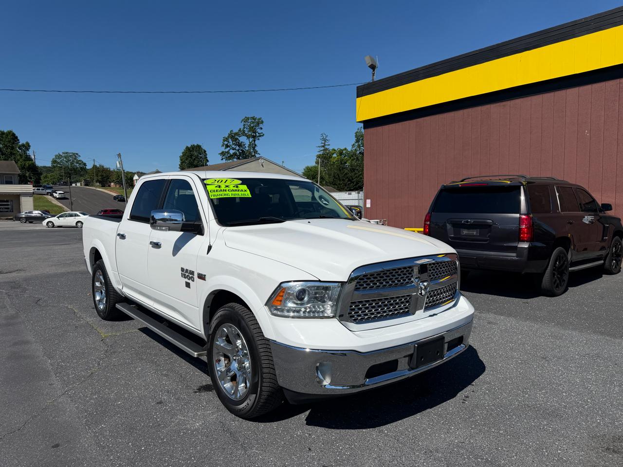 RAM 1500 Laramie Crew Cab SWB 4WD 2017