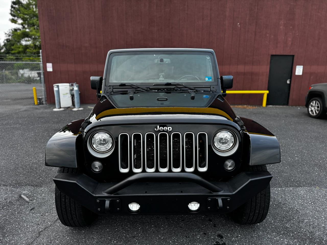 Jeep Wrangler Unlimited Sahara 4WD 2017