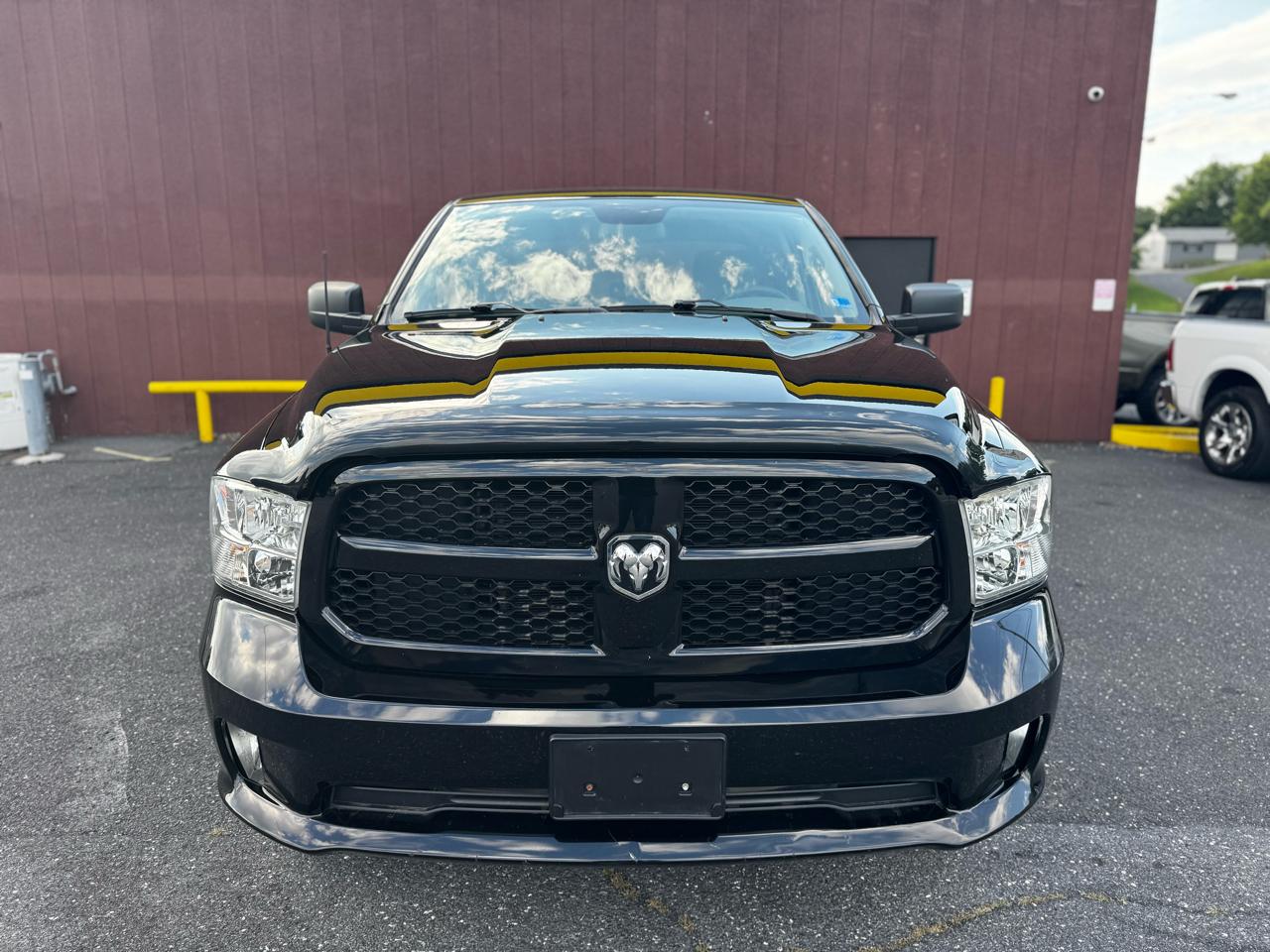 RAM 1500 Classic Tradesman Quad Cab 4WD 2019
