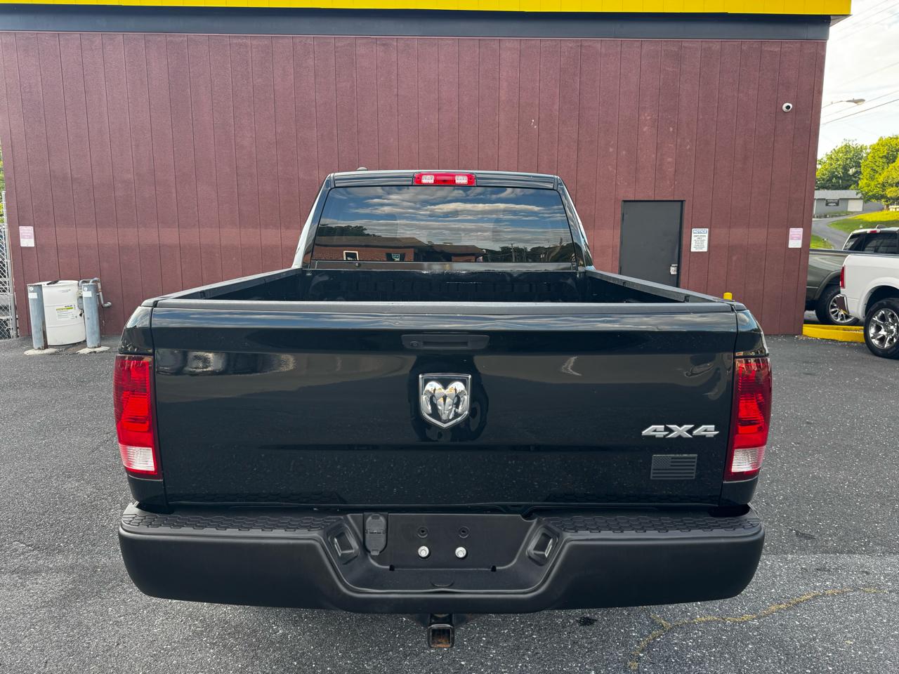 RAM 1500 Classic Tradesman Quad Cab 4WD 2019