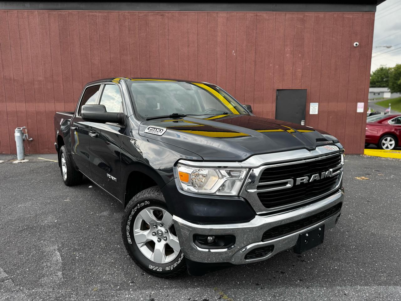 RAM 1500 Big Horn Crew Cab SWB 4WD 2020