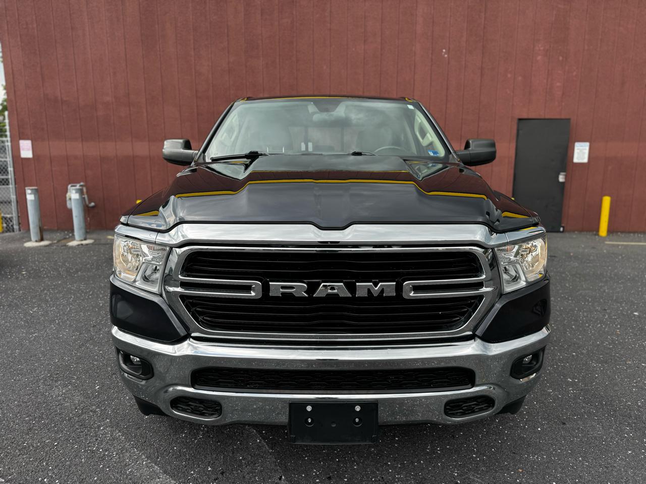 RAM 1500 Big Horn Crew Cab SWB 4WD 2020
