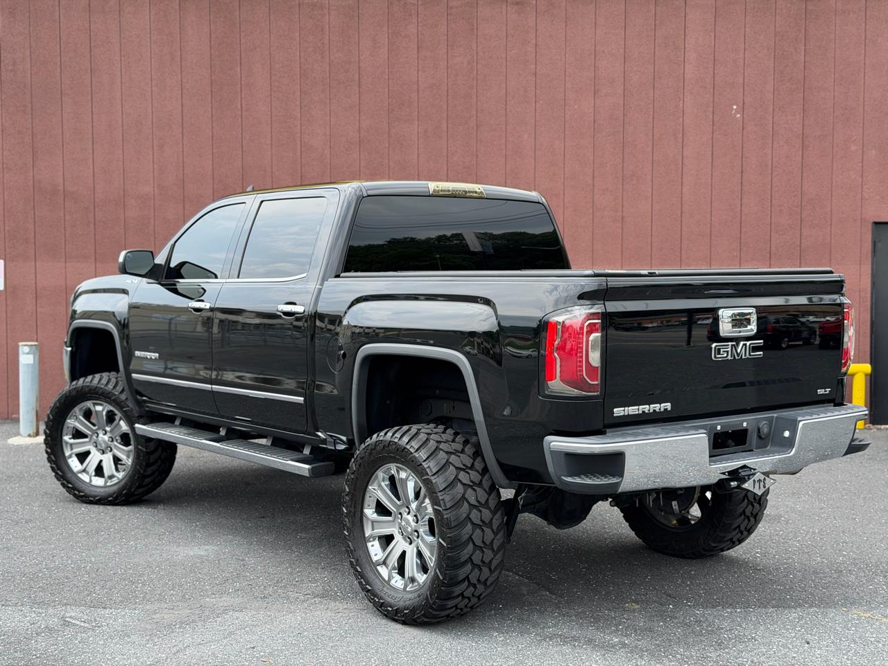 GMC Sierra 1500 4WD Crew Cab 147" SLT 2018