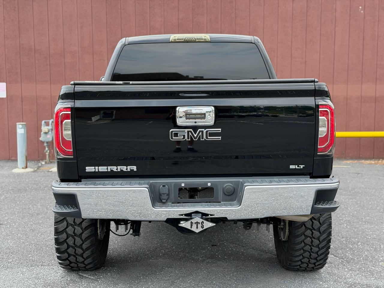 GMC Sierra 1500 4WD Crew Cab 147" SLT 2018