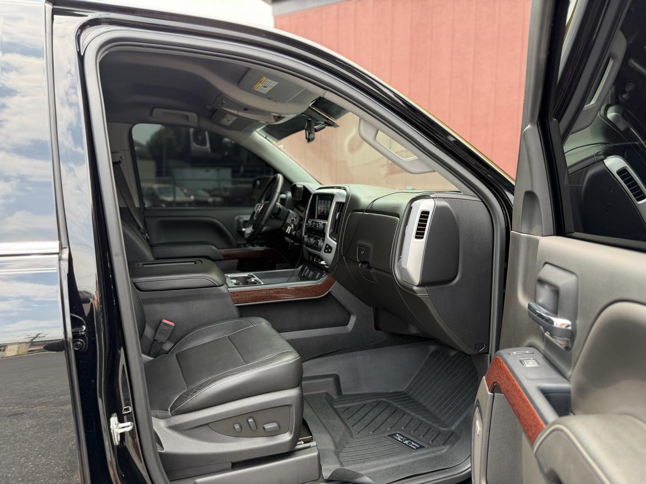 GMC Sierra 1500 4WD Crew Cab 147" SLT 2018