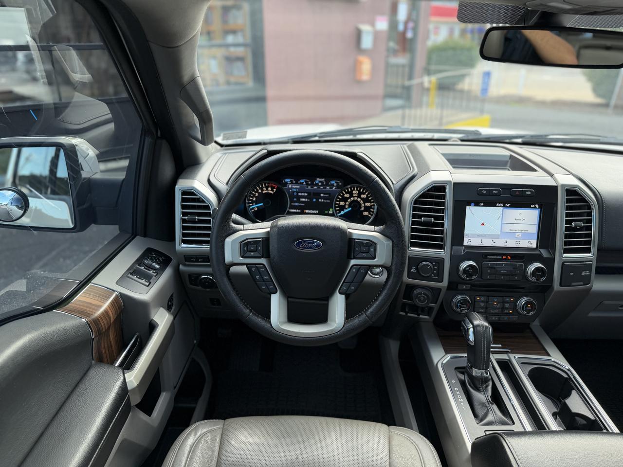 Ford F-150 photo 13