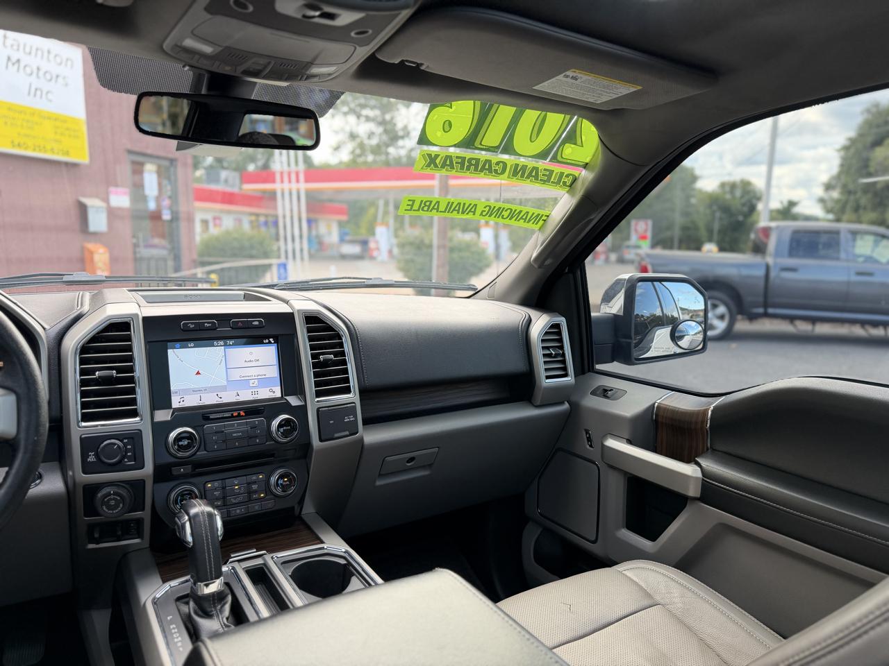 Ford F-150 photo 14