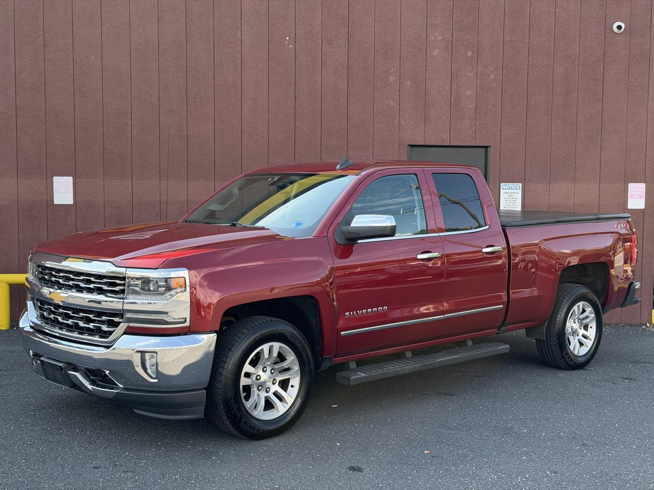 Chevrolet Silverado 1500 4WD Double Cab 143.5" LTZ w/2LZ 2018