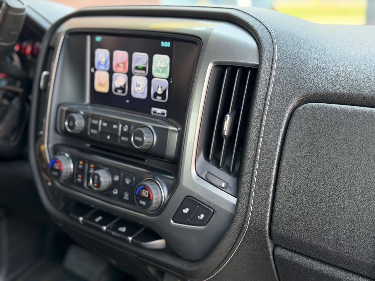 Chevrolet Silverado 1500 4WD Double Cab 143.5" LTZ w/2LZ 2018