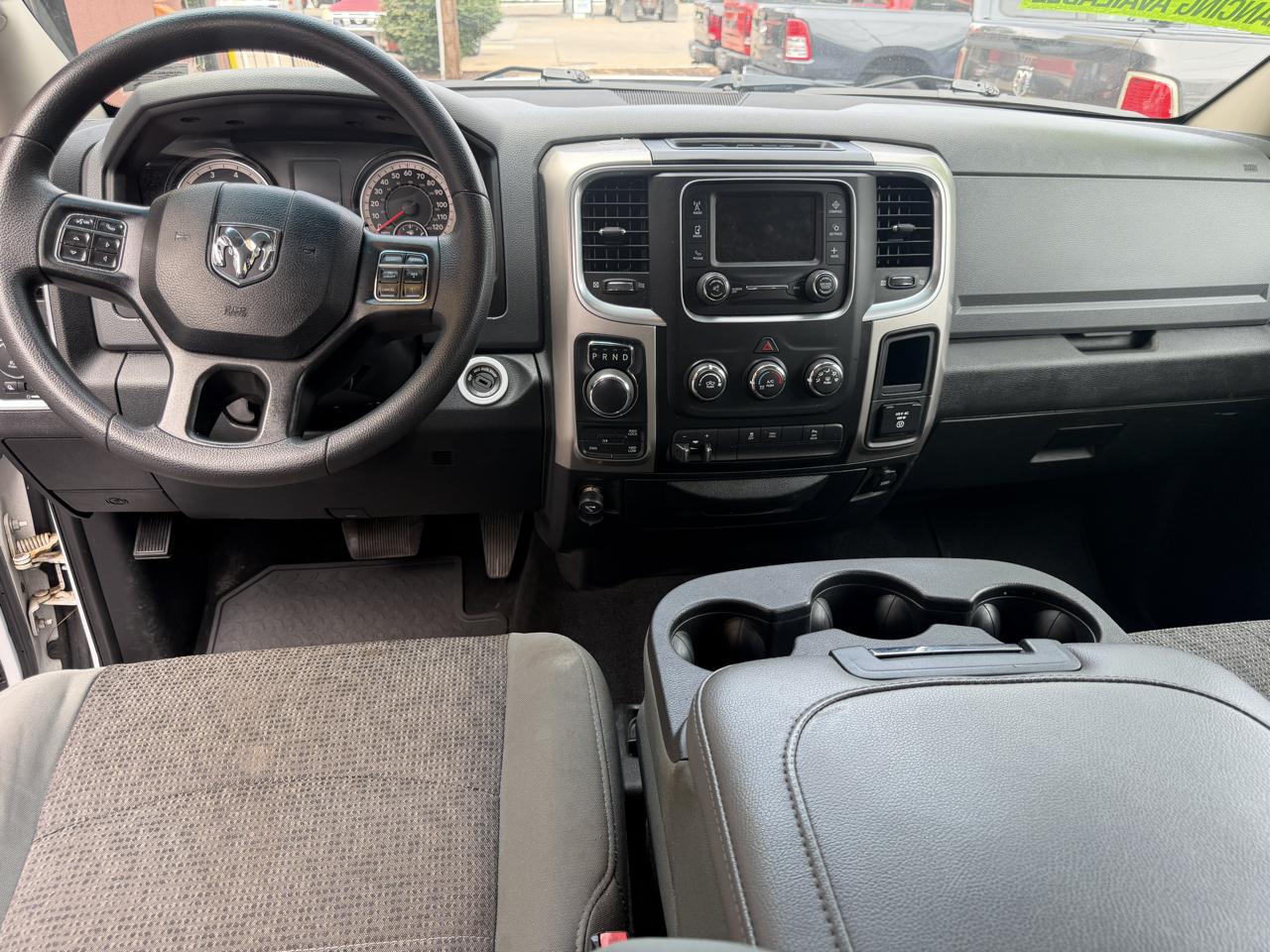 RAM 1500 4WD Crew Cab 149" SLT 2018