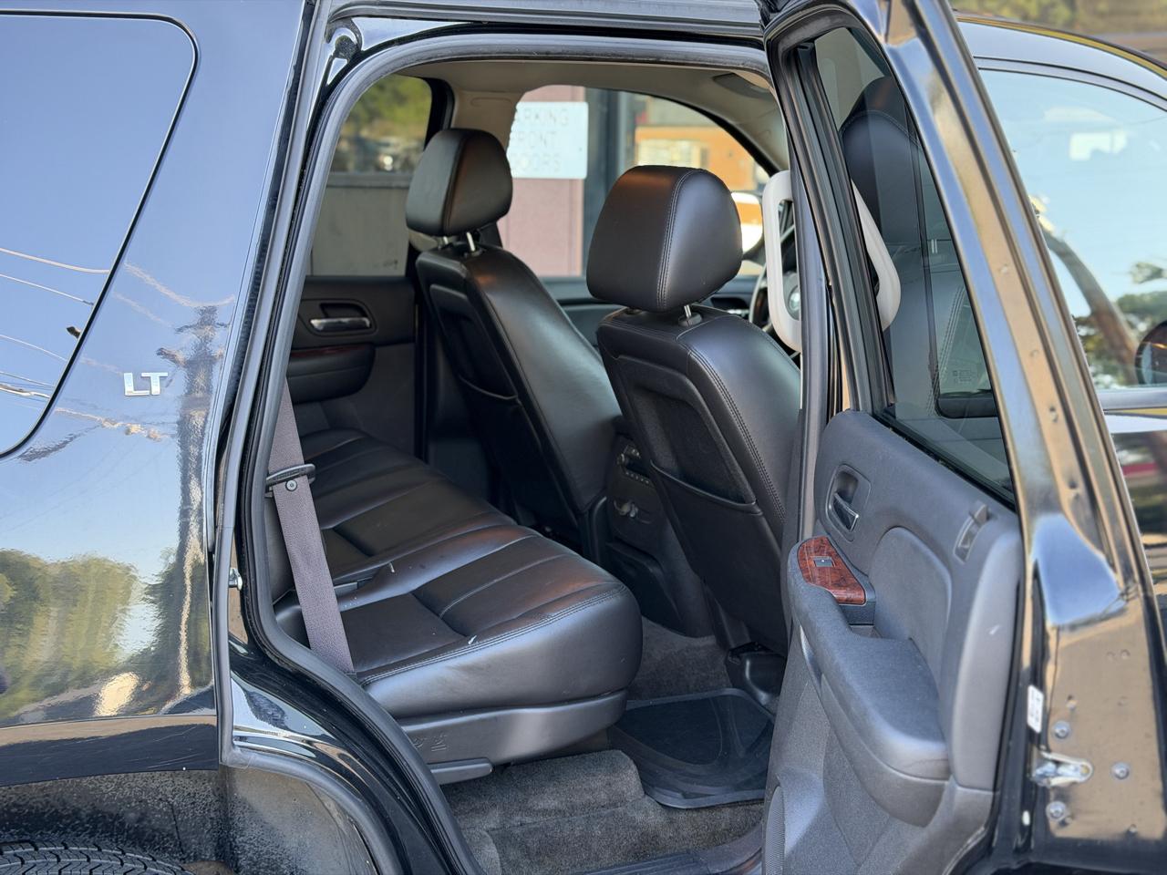 Chevrolet Tahoe photo 10