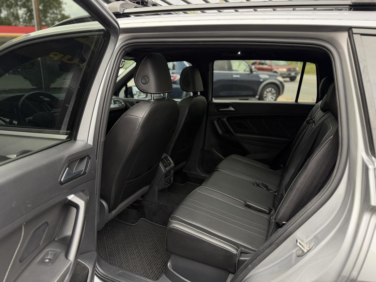 Volkswagen Tiguan photo 16