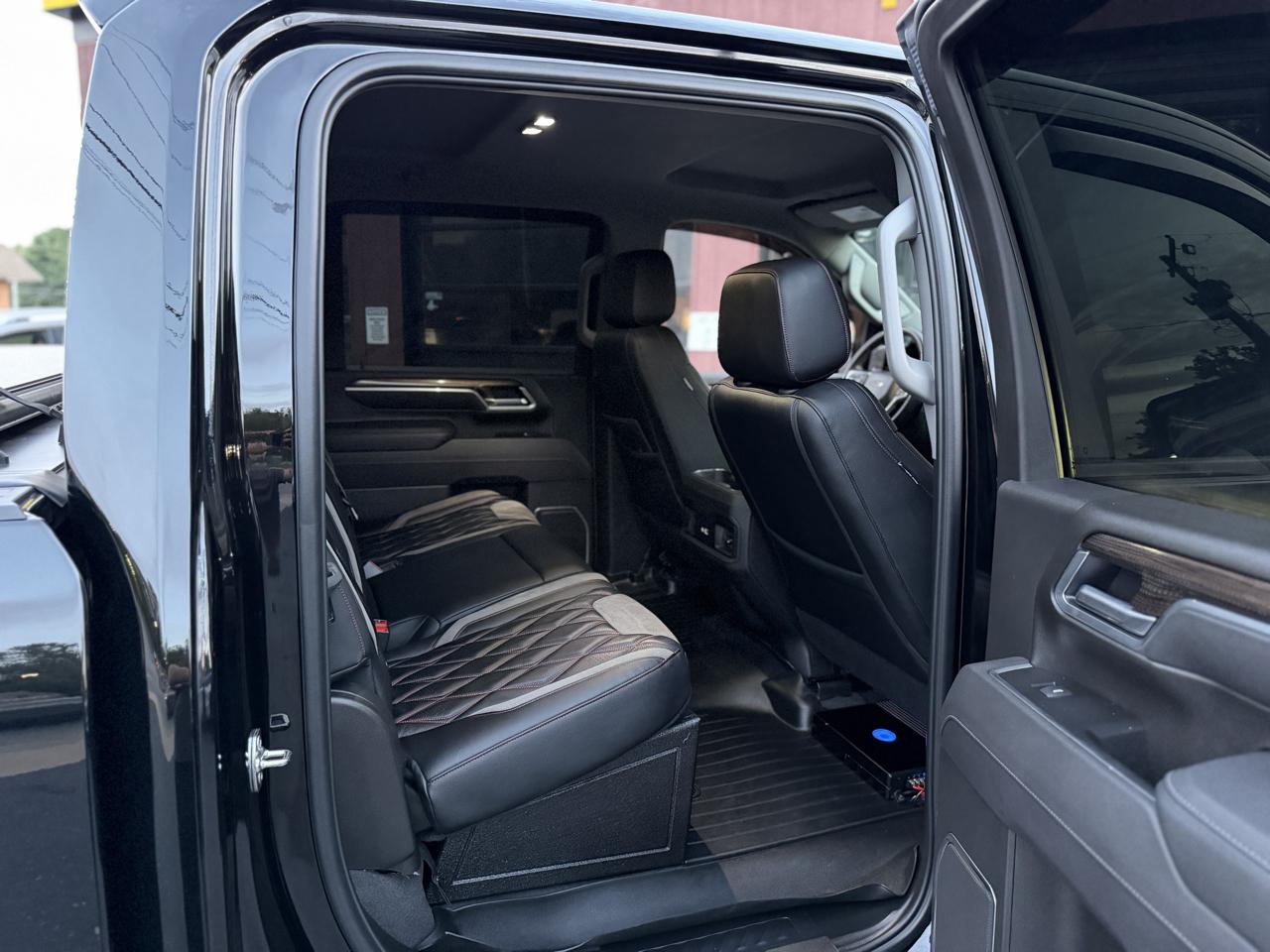 Chevrolet Silverado 2500HD LT Crew Cab Long Box 4WD 2025