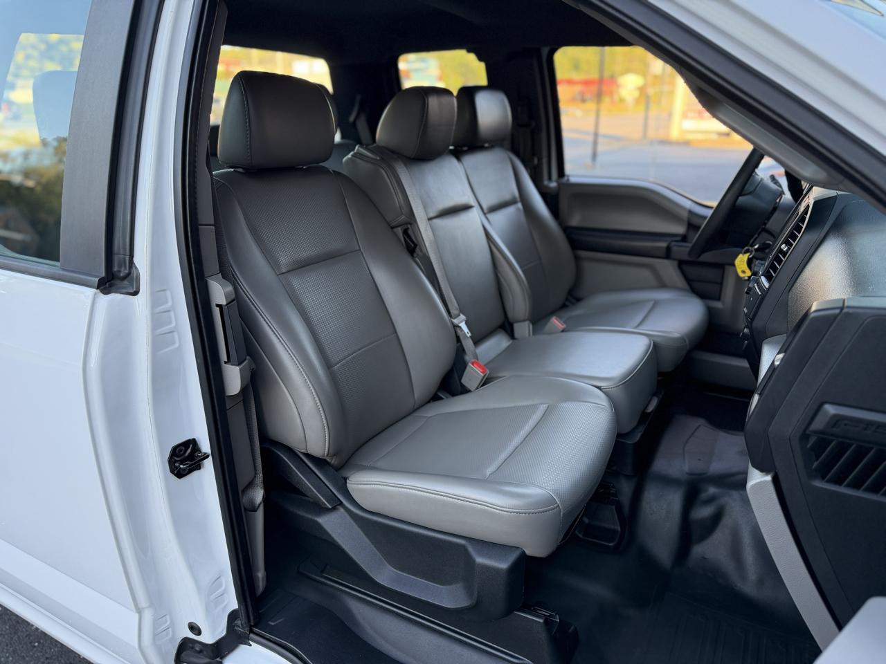 Ford F-150 2WD Supercab 163" XL 2019