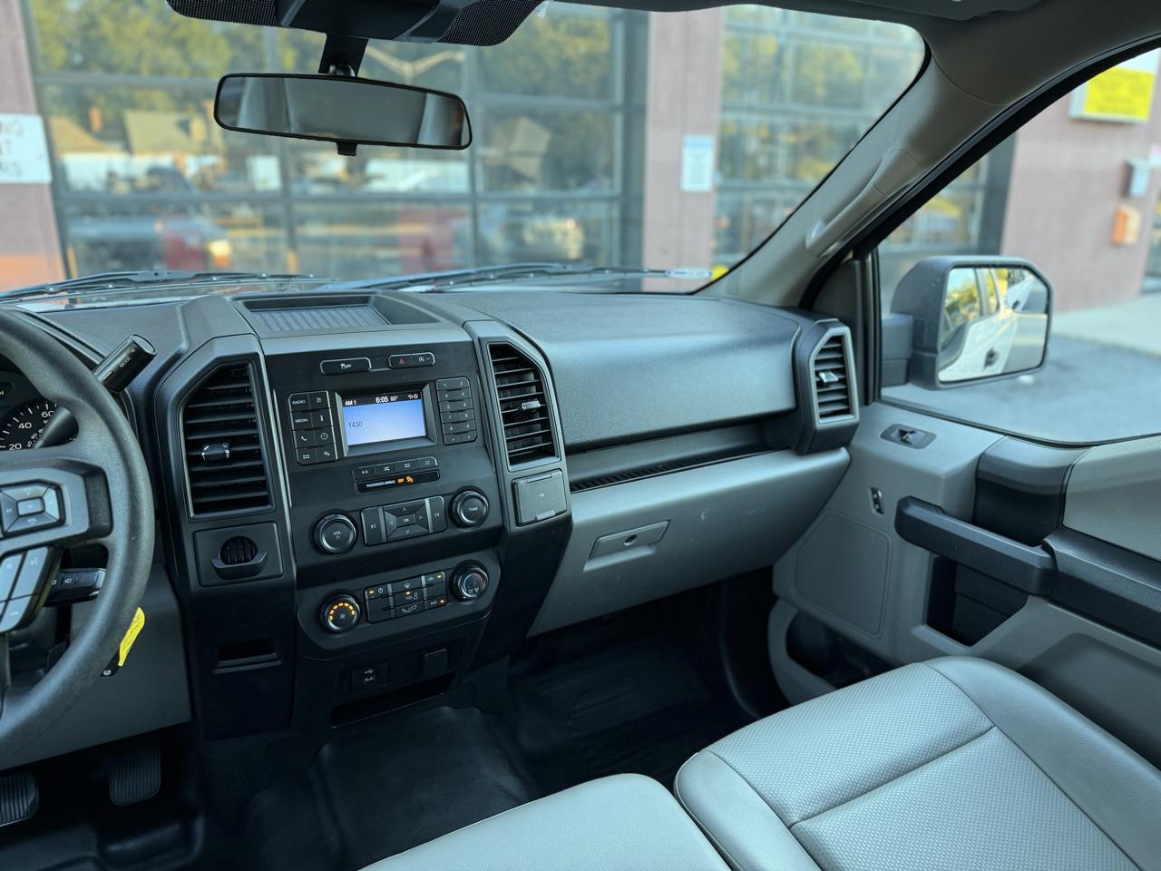 Ford F-150 2WD Supercab 163" XL 2019