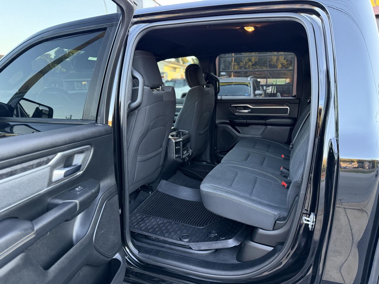 RAM 1500 Big Horn Crew Cab SWB 4WD 2019