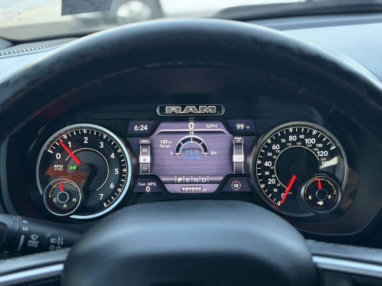 RAM 1500 Big Horn Crew Cab SWB 4WD 2019