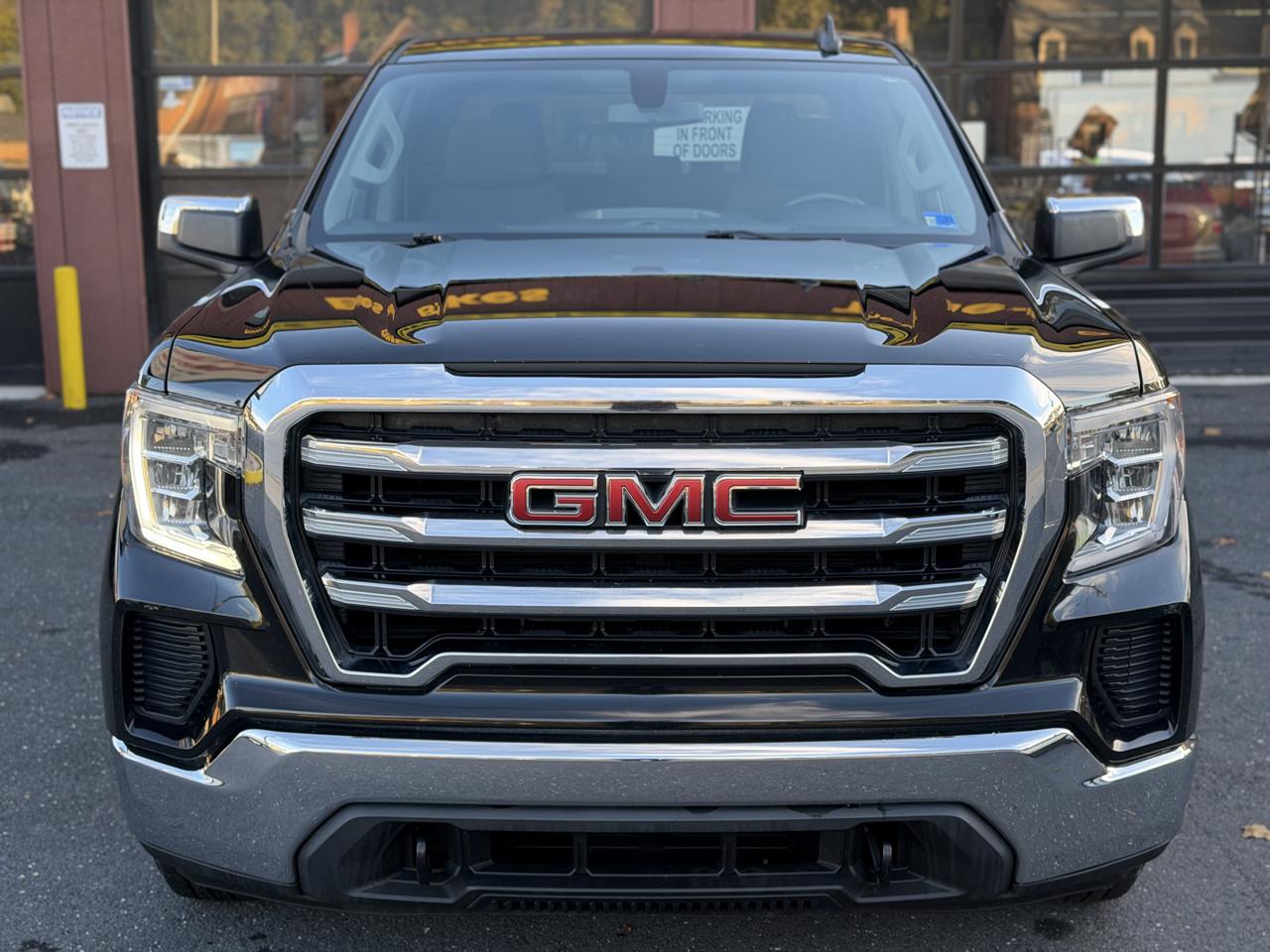 GMC Sierra 1500 Limited SLE Crew Cab Short Box 4WD 2022