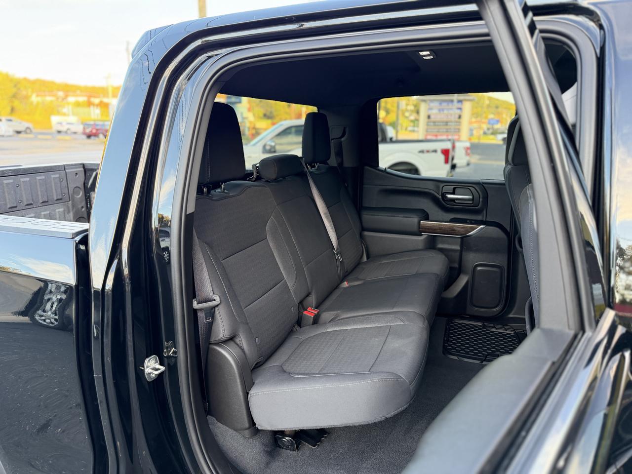 GMC Sierra 1500 Limited SLE Crew Cab Short Box 4WD 2022