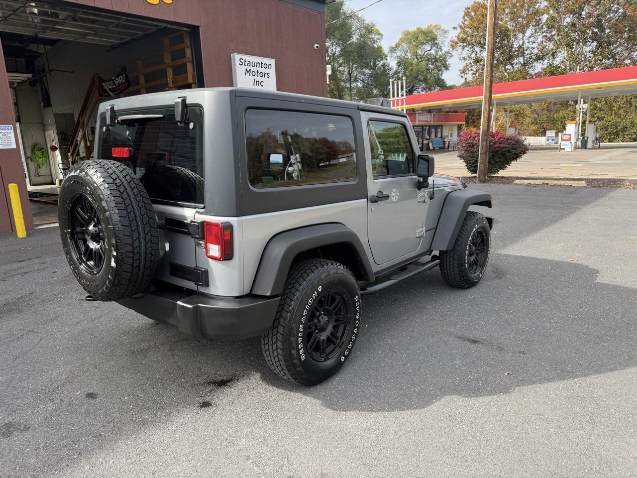 Jeep Wrangler Sport 4WD 2013