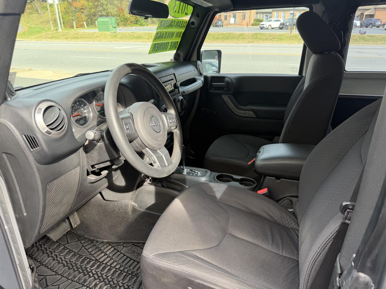 Jeep Wrangler Sport 4WD 2013