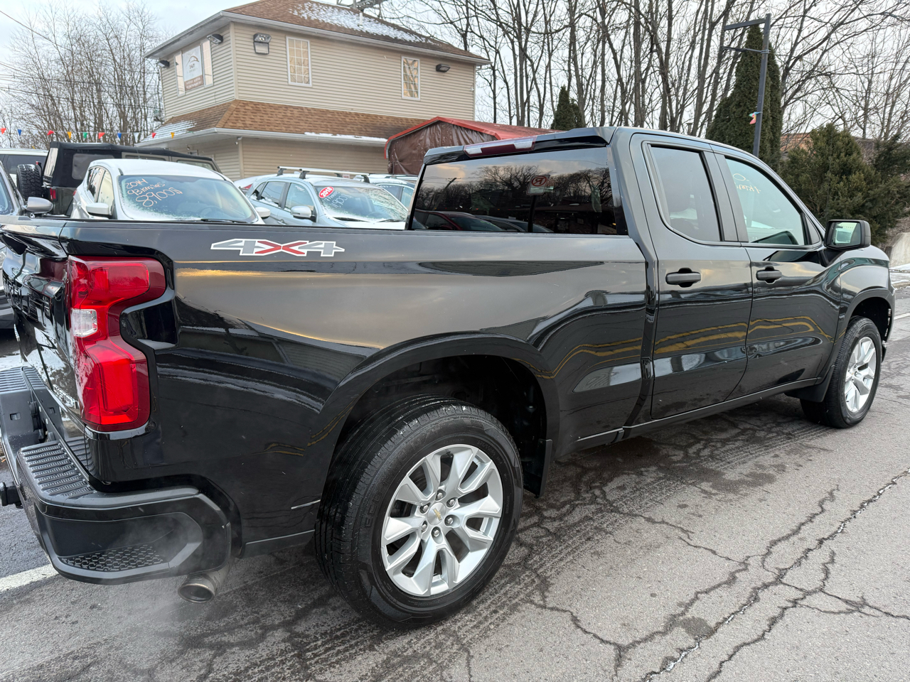Chevrolet Silverado 1500 4WD Double Cab 147" Custom 2020