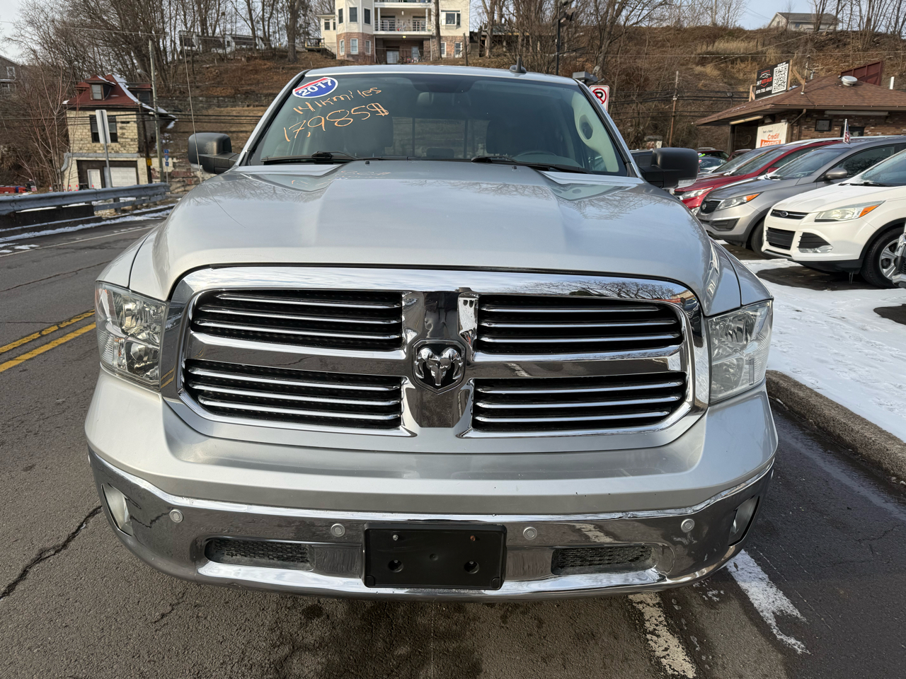 RAM 1500 Big Horn 4x4 Crew Cab 5'7" Box 2017