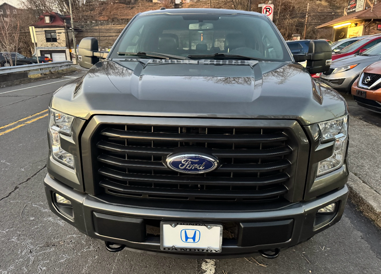 Ford F-150 4WD SuperCab 145" Lariat 2016