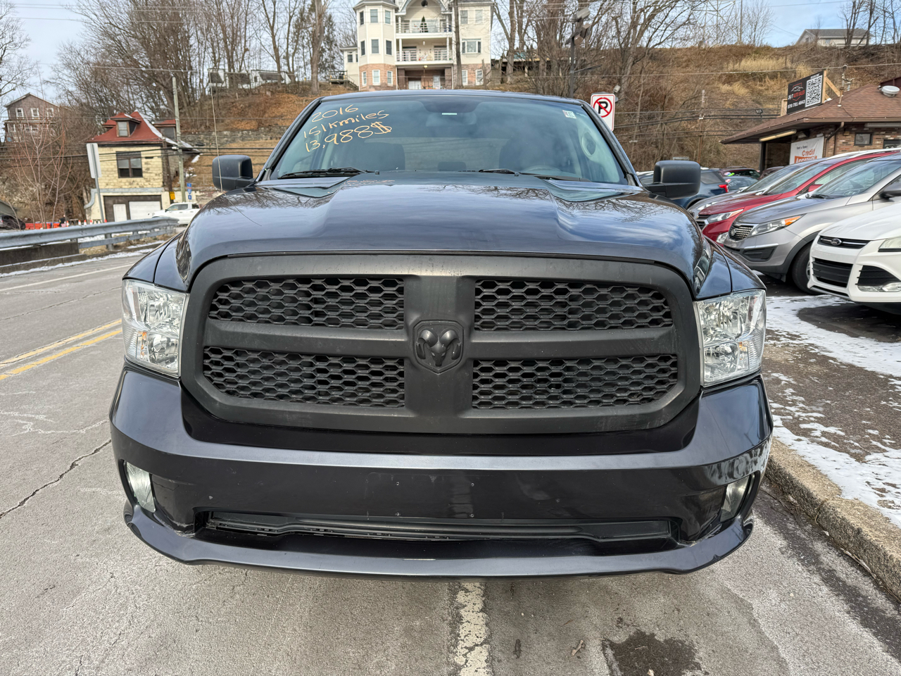 RAM 1500 4WD Quad Cab 140.5" Express 2016