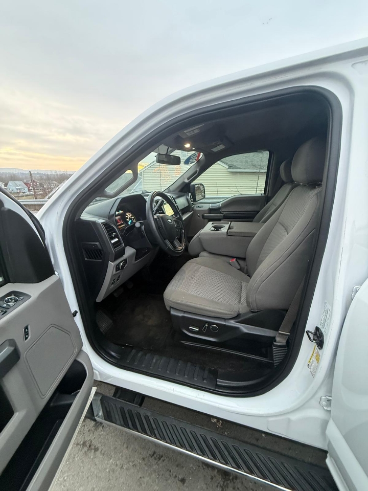 Ford F-150 Lariat 4WD SuperCrew 5.5' Box 2017