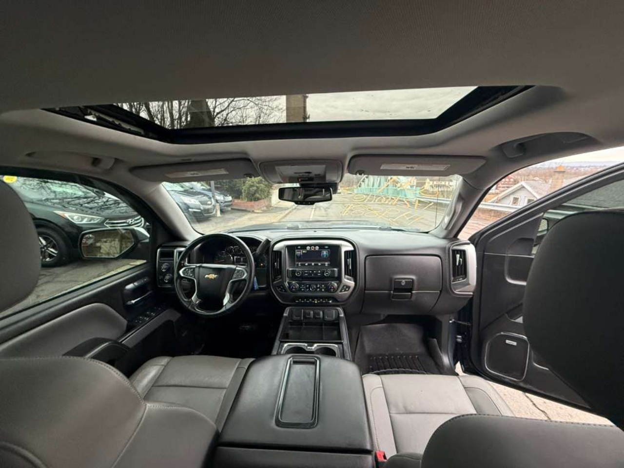 Chevrolet Silverado 1500 4WD Crew Cab 153.0" LTZ w/2LZ 2014